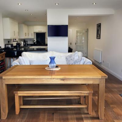 Impressive Kitchen Extension in Kenley 